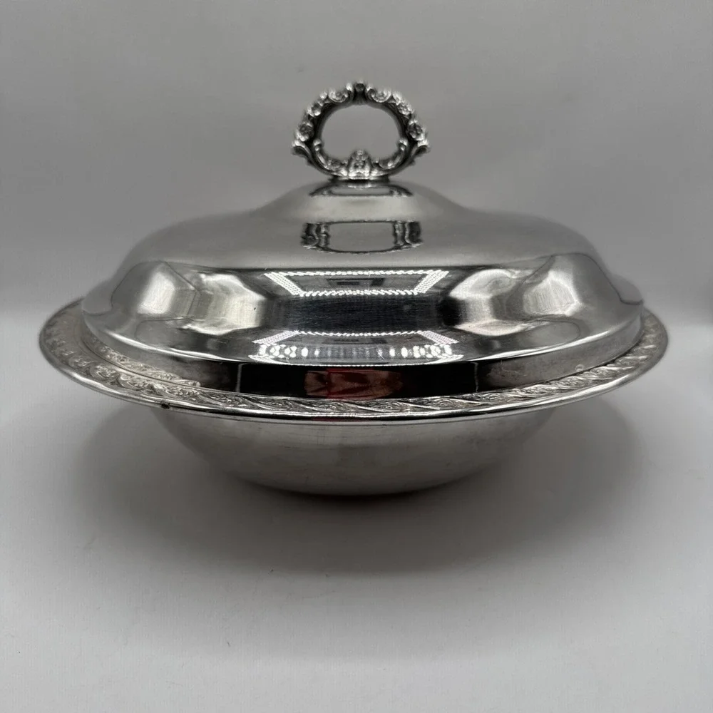 Wm. Rogers & Son Spring Flower Silverplate‎ Lidded Serving Dish #3062
